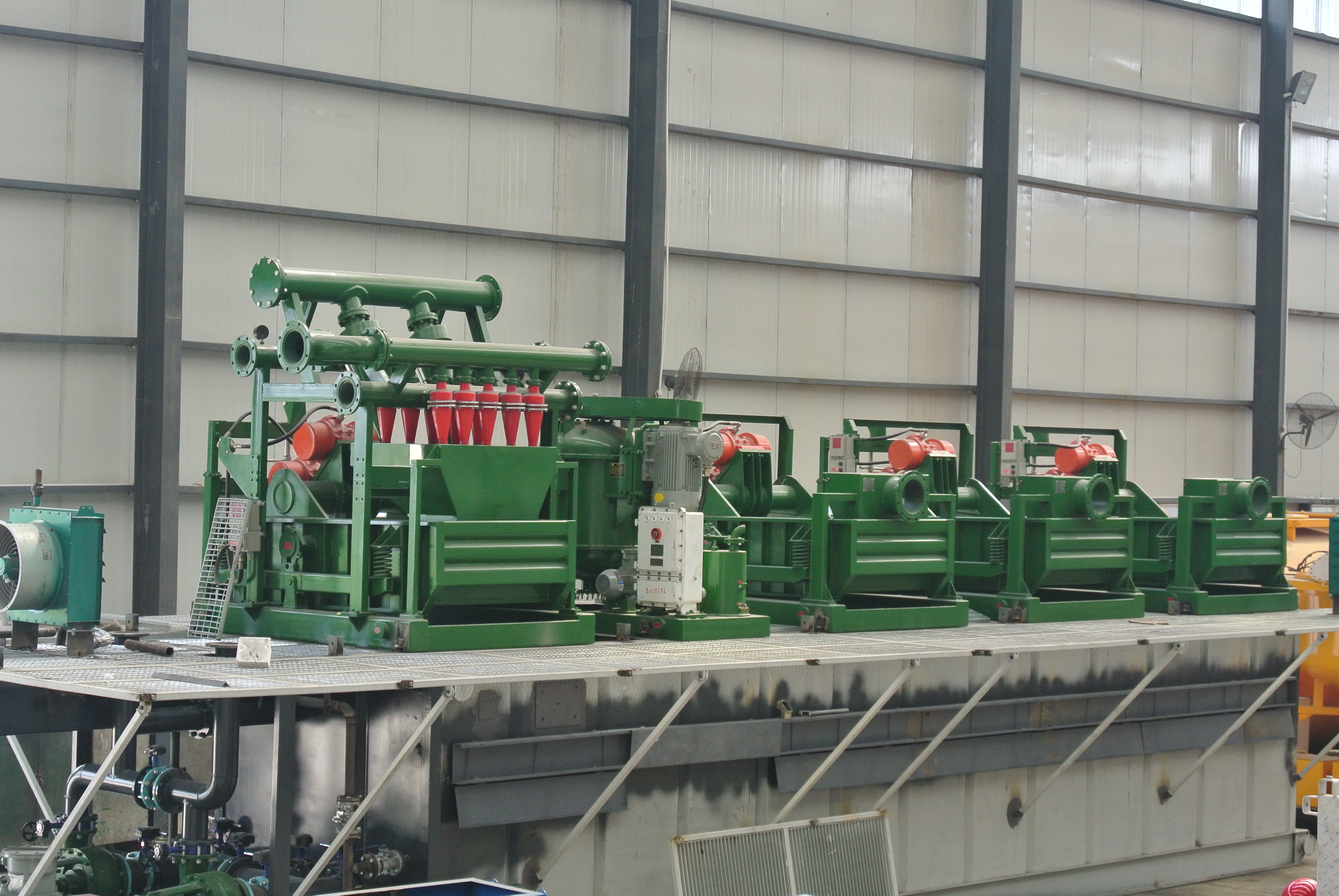 Mud solids control system Mud treatment